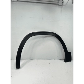2021 - 2024 VOLKSWAGEN ATLAS VW FRONT LEFT DRIVER WHEEL ARCH MOLDING OEM 2021 - 2024 VOLKSWAGEN ATLAS VW FRONT LEFT DRIVER WHEEL ARCH MOLDING OEM