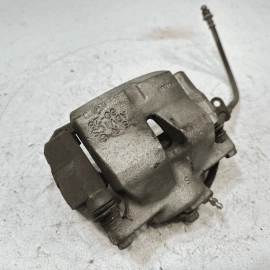 2018-2019 Toyota Camry Avalon Front Right Passenger Side Disc Brake Caliper OEM