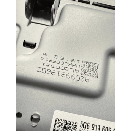 2018-2024 Volkswagen Atlas Composition Media Radio AM/FM/CD Control Panel OEM