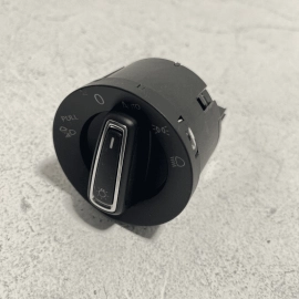 2020-2024 Volkswagen Atlas Headlamp Switch OEM 2020-2024 Volkswagen Atlas Headlamp Switch OEM