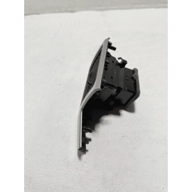 2020-2023 VOLKSWAGEN ATLAS DASH LEFT DRIVER SIDE INNER AIR VENT GRILLE OEM