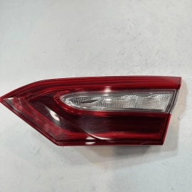 Rear Right Side Inner Taillight Light Lamp Toyota Camry 2018-2020 OEM