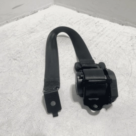 2018-2024 VOLKSWAGEN ATLAS REAR RIGHT SIDE 2ND ROW SEAT BELT RETRACTOR OEM