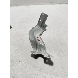 2021-2024 Volkswagen Atlas Front Mount Bracket of Right Front Fender OEM
