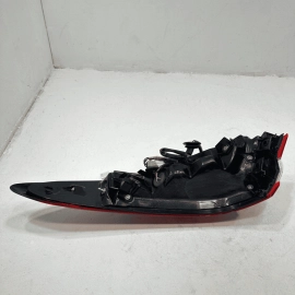 Rear Left Side Outer Taillight Light Full Led Toyota Camry 2018-2019 OEM