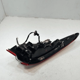 Rear Passenger Side Outer Taillight Light Full Led Toyota Camry 2018-2019 OEM
