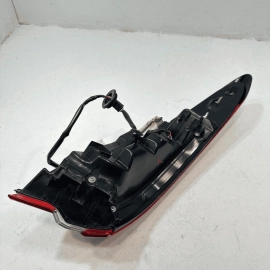 Rear Passenger Side Outer Taillight Light Full Led Toyota Camry 2018-2019 OEM