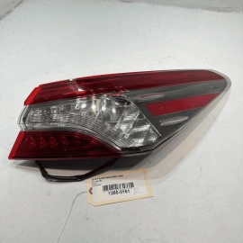 Rear Passenger Side Outer Taillight Light Full Led Toyota Camry 2018-2019 OEM