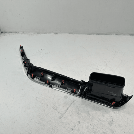 Dashboard Passenger Side Bezel Molding & Air Vent Toyota Camry 2018 OEM