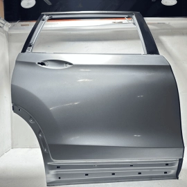 2016-2021 Honda Pilot Passport Rear Right Passengr Door Shell OEM NH830M SILVER