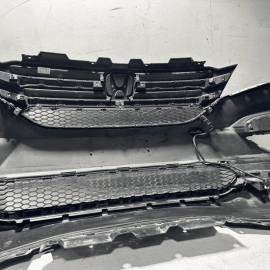 2016-18 Honda Pilot Front Bumper W/ Grille & Lower Mesh Emblem & FOG OEM NH830M