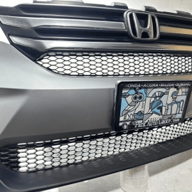 2016-18 Honda Pilot Front Bumper W/ Grille & Lower Mesh Emblem & FOG OEM NH830M