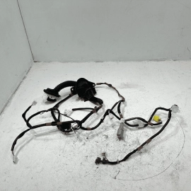 2018 Toyota Camry XSE Front Right Passenger Side Door Wire Wiring Harness OEM