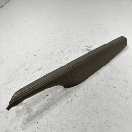 TOYOTA CAMRY 2018-2020 FRONT LEFT DRIVER SIDE DOOR ARMREST ARM REST PANEL OEM