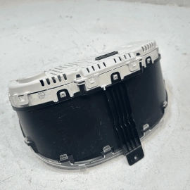 2016 - 2018 Honda Pilot EX-L AWD Speedometer Instrument Gauge Cluster OEM