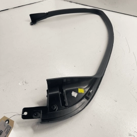 GMC TERRAIN 2018 - 2023 FRONT PASSENGER SIDE DOOR WINDOW FRAME TRIM COVER O