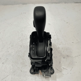2016-2020 HONDA PILOT EX-L AUTO TRANSMISSION GEAR SHIFTER  KNOB OEM
