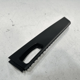 HONDA PILOT REAR PASSENGER SIDE LICENSE LIGHT LAMP MOLDING COVER TRIM 16-22 OEM HONDA PILOT REAR PASSENGER SIDE LICENSE LIGHT LAMP MOLDING COVER TRIM 16-22 OEM