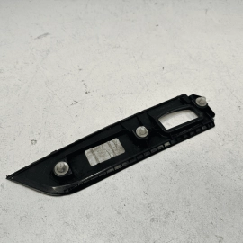 HONDA PILOT REAR PASSENGER SIDE LICENSE LIGHT LAMP MOLDING COVER TRIM 16-22 OEM HONDA PILOT REAR PASSENGER SIDE LICENSE LIGHT LAMP MOLDING COVER TRIM 16-22 OEM