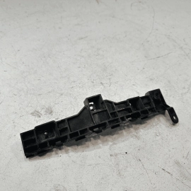 HONDA PILOT 2016-2018 FRONT BUMPER PASSENGER SIDE MOUNT SUPPORT BRACKET OEM