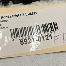 HONDA PILOT 2016-2018 FRONT BUMPER PASSENGER SIDE MOUNT SUPPORT BRACKET OEM
