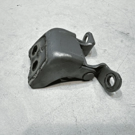 HONDA PILOT 2016-2022 FRONT RIGHT PASSENGER SIDE DOOR HINGE LOWER OEM = NH830M =