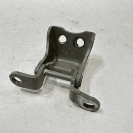 HONDA PILOT 2016-2022 FRONT RIGHT PASSENGER SIDE DOOR HINGE LOWER OEM = NH830M =