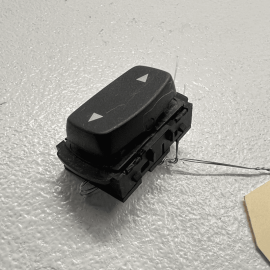 17-20 BMW M240Xi F23 FRONT LEFT DRIVER SIDE SEAT ADJUSTMENT CONTROL SWITCH 