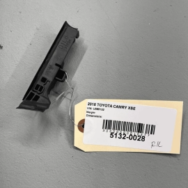 2018-23 TOYOTA CAMRY XSE Rear Left Door Window Belt Weatherstrip Spacer OEM 2018-23 TOYOTA CAMRY XSE Rear Left Door Window Belt Weatherstrip Spacer OEM