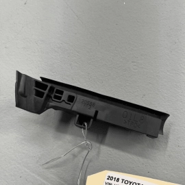 2018-23 TOYOTA CAMRY XSE Rear Left Door Window Belt Weatherstrip Spacer OEM 2018-23 TOYOTA CAMRY XSE Rear Left Door Window Belt Weatherstrip Spacer OEM