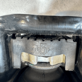 2018-2024 TOYOTA CAMRY XSE ENGINE MOTOR RIGHT SIDE MOUNT BRACKET SUPPORT OEM