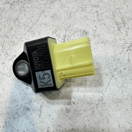 Center Rear Left Or Right Impact Crash Sensor Toyota Camry 2018-2024 OEM Center Rear Left Or Right Impact Crash Sensor Toyota Camry 2018-2024 OEM