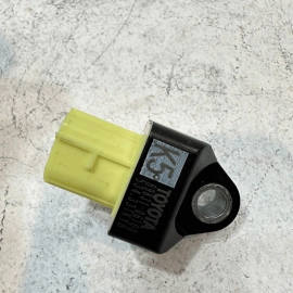 Center Rear Impact Crash Sensor Toyota Camry 2018-2024 OEM Center Rear Impact Crash Sensor Toyota Camry 2018-2024 OEM