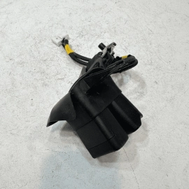 Rear Left Driver Side & Center Seatbelt Seat Belt Buckle Toyota Camry 2018 OEM