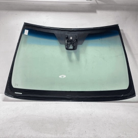 2018 TOYOTA CAMRY XSE FRONT WINDSHIELD WINDOW HEATED GLASS OEM
