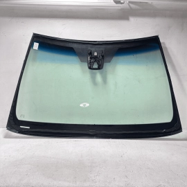 2018 TOYOTA CAMRY XSE FRONT WINDSHIELD WINDOW HEATED GLASS OEM