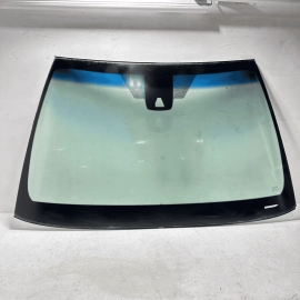 2018 TOYOTA CAMRY XSE FRONT WINDSHIELD WINDOW HEATED GLASS OEM