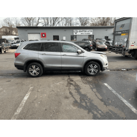 HONDA PILOT REAR LEFT DRIVER SIDE INNER TAILLIGHT TAIL LIGHT LAMP 2016-2018 OEM