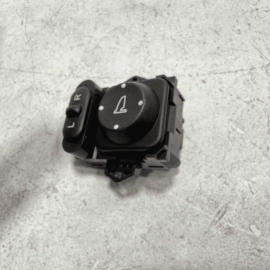 2016-2022 Honda Pilot Front Left Door Remote Mirror Control Switch OEM 2016-2022 Honda Pilot Front Left Door Remote Mirror Control Switch OEM