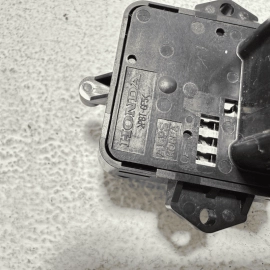 2016-2022 Honda Pilot Front Left Door Remote Mirror Control Switch OEM 2016-2022 Honda Pilot Front Left Door Remote Mirror Control Switch OEM