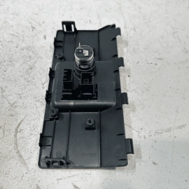 2016-2019 Honda Pilot Center Console Power Outlet & Auxiliary Port AUX OEM