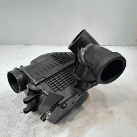2016-2022 Honda Pilot Ridgeline Engine Air Cleaner Intake Filter Housing Box OEM