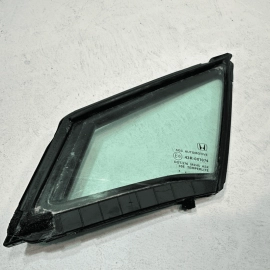 2016-2022 HONDA PILOT FRONT LEFT DRIVER SIDE DOOR CORNER FIXED GLASS OEM