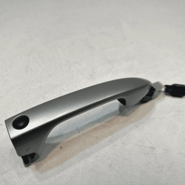2016 - 2022 HONDA PILOT FRONT LEFT DRIVER SIDE OUTSIDE DOOR HANDLE SILVER OEM