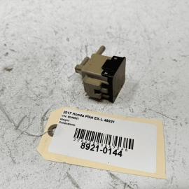 2016-20 Honda Pilot Ridgeline AWD AT Transmission Transfer Breather Vent Box OEM