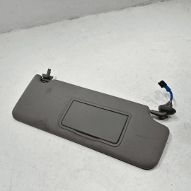 2017-2022 Honda Pilot Front Passenger Side Sunvisor Sun Visor W/ Light OEM Gray
