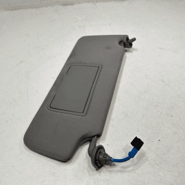 2017-2022 Honda Pilot Front Passenger Side Sunvisor Sun Visor W/ Light OEM Gray
