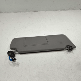 2017-2022 Honda Pilot Front Passenger Side Sunvisor Sun Visor W/ Light OEM Gray
