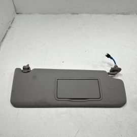 2017-2022 Honda Pilot Front Passenger Side Sunvisor Sun Visor W/ Light OEM Gray