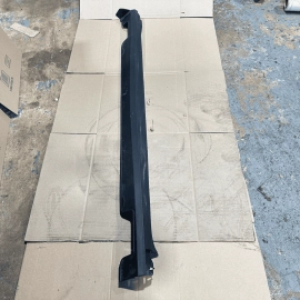 2016-2022 HONDA PILOT RIGHT PASSENGER SIDE LOWER ROCKER MOLDING PANEL OEM